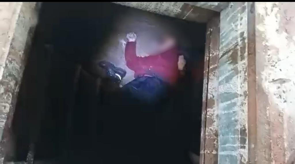 У селі на Київщині з підвалу дістали тіла шістьох цивільних чоловіків