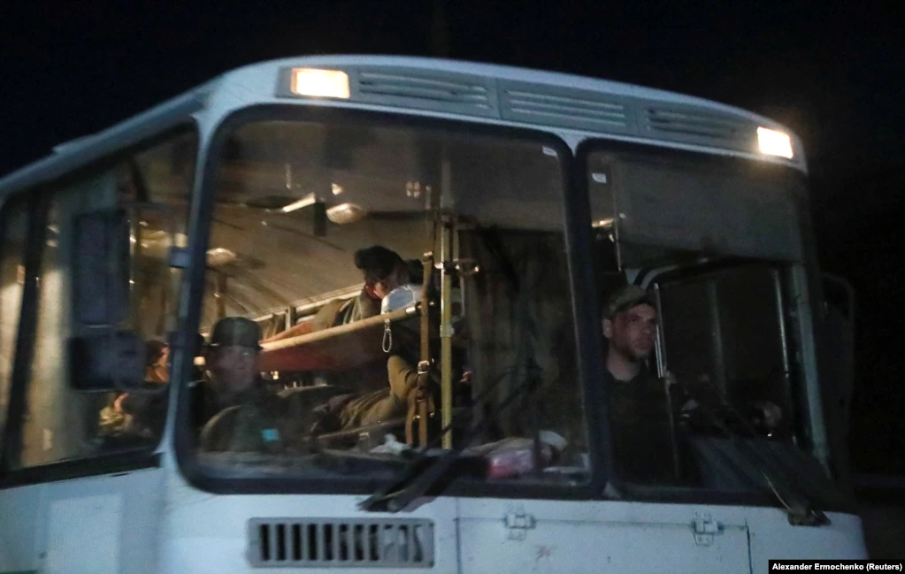 З «Азовсталі» евакуювали 52 важкопоранених українських військових