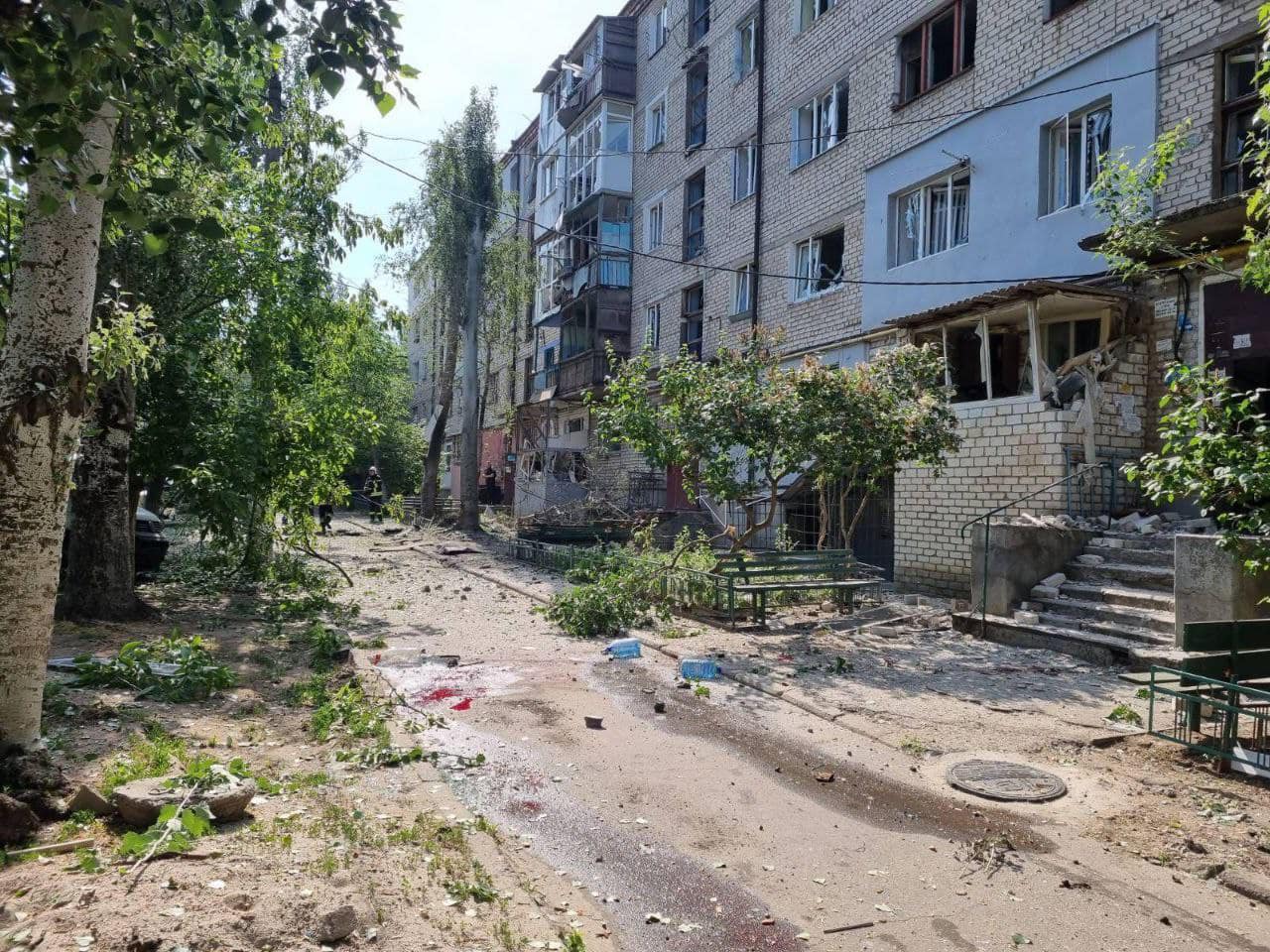 Обстріл житлового кварталу Миколаєва одна людина загинула, шість поранених