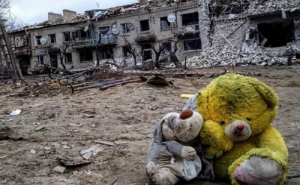В Україні під час повномасштабної війни загинули щонайменше 313 дітей, ще 579 — поранені